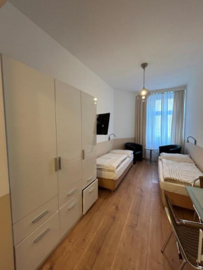 Reiner 12 Apartment